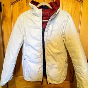 Men’s Armani Jeans Reversible White, Navy and Red puffer Jacket Size Medium